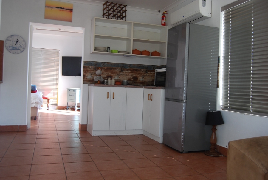 To Let 8 Bedroom Property for Rent in Shelley Point Western Cape